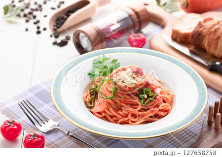 ナポリタン スパゲッティ 127658758