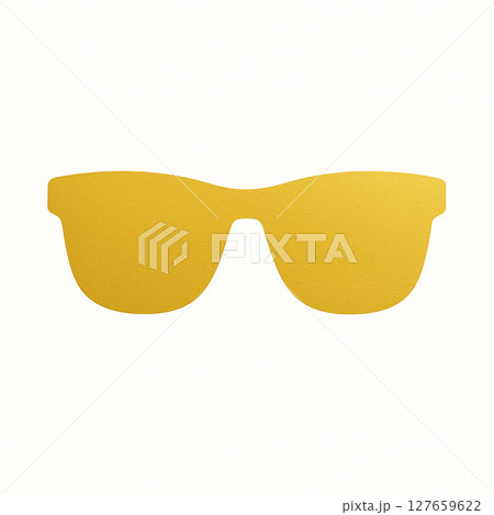 白い背景の金色サングラス 127659622