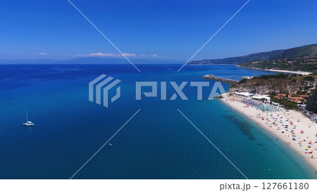 Tropea beach and Tyrrhenian sea embracing Calabria coast on a sunny summer day 127661180