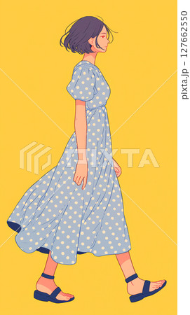 青いワンピースの女性 127662550