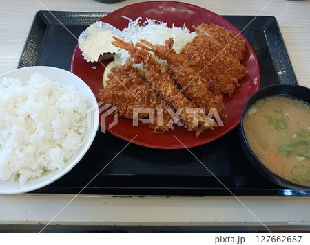 かつやの海老ヒレロースカツ定食 127662687