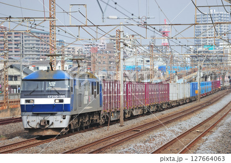東海道本線　相模貨物　JR貨物　EF210-165（吹田） 127664063