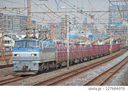 東海道本線　相模貨物　JR貨物　EF66-126（吹田） 127664078