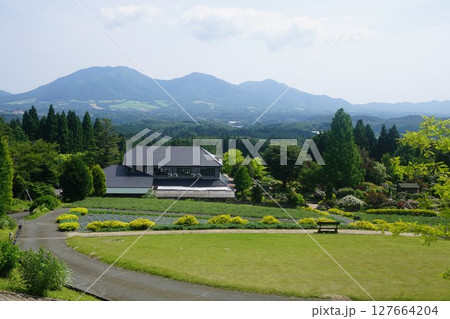岡山県真庭市蒜山にあるハーブガーデン：夏の風景 127664204
