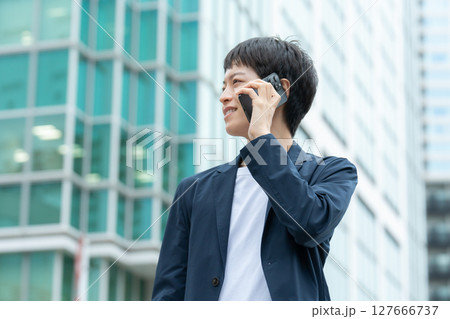 男性 カジュアルビジネス スマホ 男性 カジュアルビジネス スマホ 127666737