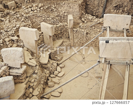 トルコの古代遺跡 ギョベクリ・テペ トルコの古代遺跡 ギョベクリ・テペ 127666857