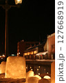 小樽運河の雪あかり 127668919