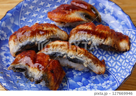 鰻のにぎり寿司 127669946