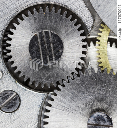 clockwork old mechanical watch, high resolution and detail clockwork old mechanical watch, high resolution and detail 127670041