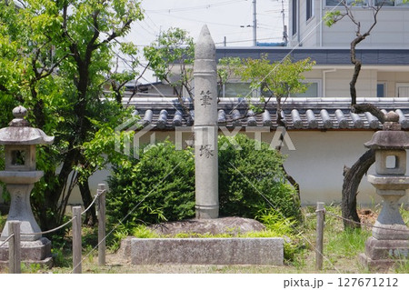 菅原天満宮の筆塚(奈良県奈良市) 菅原天満宮の筆塚(奈良県奈良市) 127671212