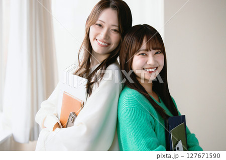 大学生　学生 127671590