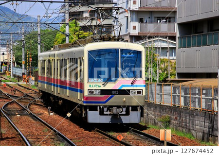 『鞍馬・貴船』『比叡山』への鉄路… 登山鉄道の趣もある【叡山電鉄】800系 127674452