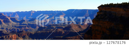 Panorama Hazy Sky Day Winter The Grand Canyon Arizona Panorama Hazy Sky Day Winter The Grand Canyon Arizona 127678176