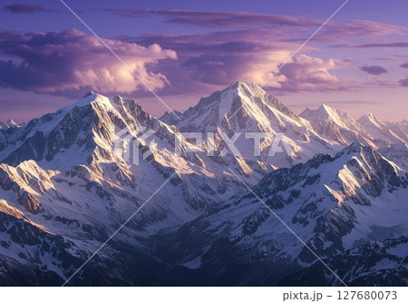 雄大な雪山 127680073