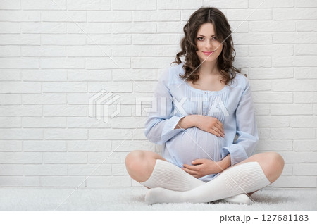 Portrait of the young pregnant woman Portrait of the young pregnant woman 127681183