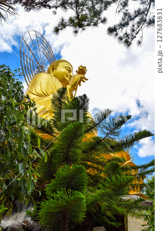 Golden Statue of Sakyamuni Buddha at Van Hanh Pagoda in Da Lat, Vietnam 127683631