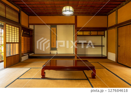 岡山県　津山市　城東地区　旧梶村家住宅 127684618