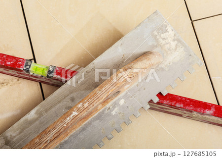 Trowel for smoothing cement Trowel for smoothing cement 127685105