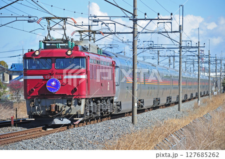 東北本線　栗橋－東鷲宮　JR東日本　EF81-138（田端）＋E26系（尾久）　カシオペア 127685262