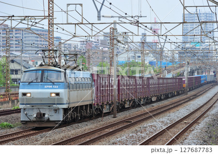 東海道本線　相模貨物　JR貨物　EF66-122（吹田） 127687783