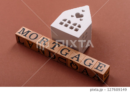 House, real estate or property bought with a mortgage, purchase or sale of apartments 127689149