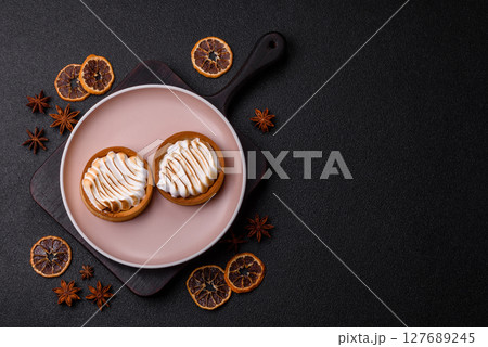 Lemon tart, meringue pie or fruit cream tart Lemon tart, meringue pie or fruit cream tart 127689245