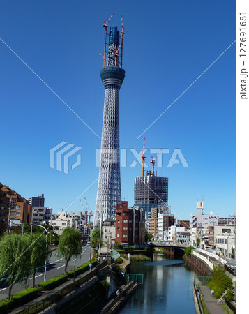 東京 墨田区 建設中の東京スカイツリータウン 2010年10月 東京 墨田区 建設中の東京スカイツリータウン 2010年10月 127691681