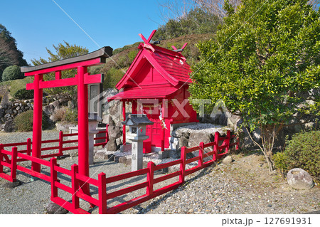 【閼伽桶の井】 三重県松阪市飯高町赤桶 【閼伽桶の井】 三重県松阪市飯高町赤桶 127691931