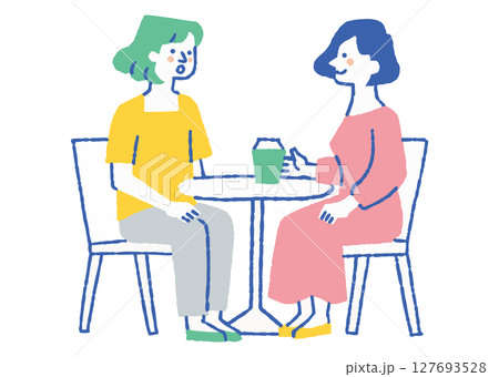 公園のテーブルで話をする女性たち_色 127693528