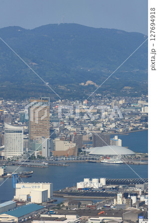 サンポート高松周辺（あなぶきアリーナ香川や高松シンボルタワー、高松港） 127694918