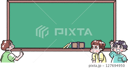 シンプルな黒板と黒板の前で話す子どもたちのイラスト 127694950