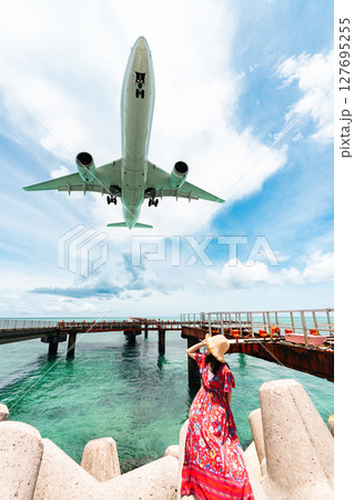 大迫力の旅客機 17endビーチリゾートポートレート 大迫力の旅客機 17endビーチリゾートポートレート 127695255