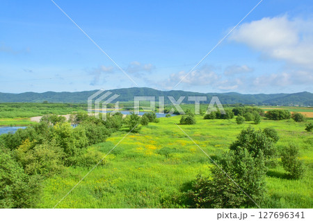 JR北海道、根室本線の帯広駅から池田駅までの普通列車風景(2023年夏) JR北海道、根室本線の帯広駅から池田駅までの普通列車風景(2023年夏) 127696341