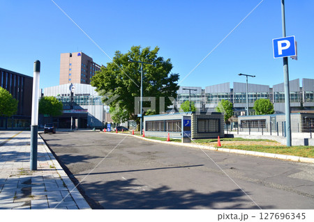 JR北海道、根室本線の帯広駅から池田駅までの普通列車風景(2023年夏) JR北海道、根室本線の帯広駅から池田駅までの普通列車風景(2023年夏) 127696345