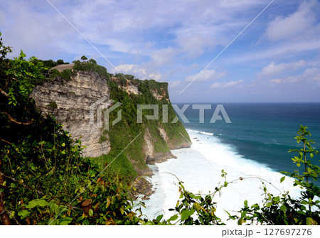 バリ島　ウルワツ寺院 127697276