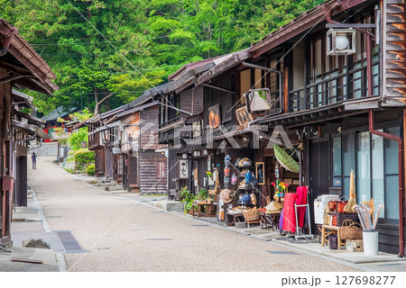 『奈良井宿 上町界隈』旧中山道 宿場町 （長野県塩尻市） 127698277