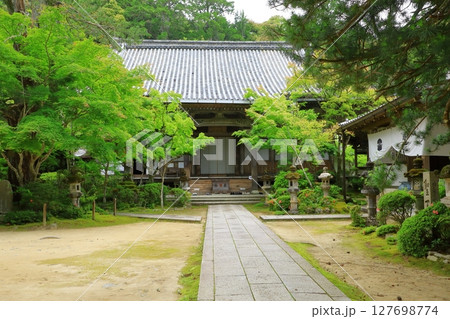 新緑の西明寺 新緑の西明寺 127698774