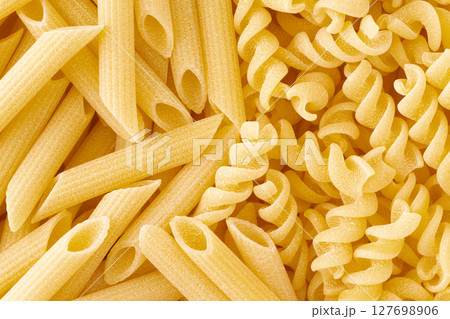 ペンネとフリッジ（ショートパスタ） 127698906