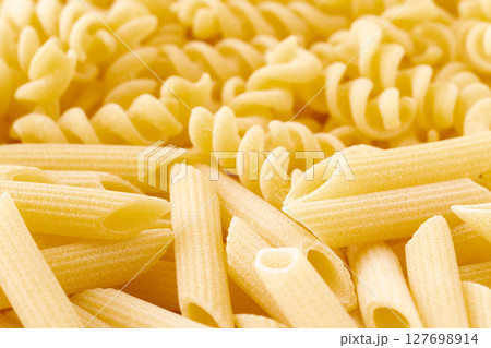 ペンネとフリッジ（ショートパスタ） 127698914