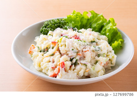 ポテトサラダ 127699786