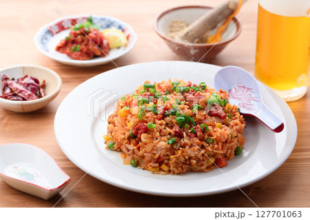 ピリ辛でやみつき♪ チャンジャ炒飯 ピリ辛でやみつき♪ チャンジャ炒飯 127701063