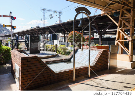 福岡県 北九州市 門司港駅 旅立ちの鐘と幸福の泉 福岡県 北九州市 門司港駅 旅立ちの鐘と幸福の泉 127704439