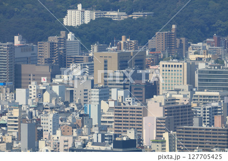 高松市中心部、市役所付近 127705425