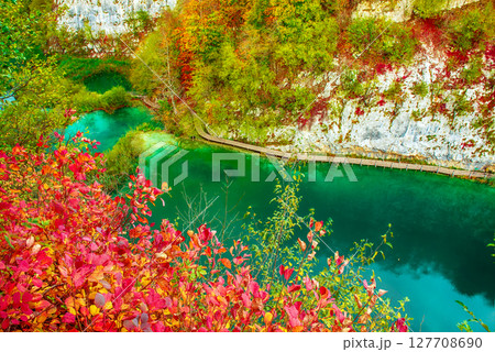 Autumn colors and lake of Plitvice National Park in Croatia, seasonal colorful background 127708690