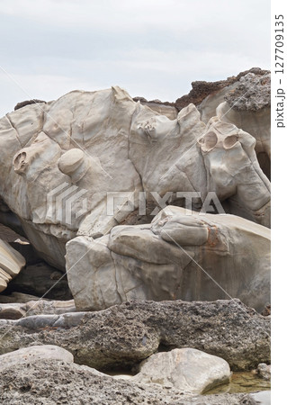 【台湾/台東県】富岡地質公園・小野柳の奇岩怪石 127709135