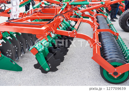 Trailed disc cultivator agricultural 127709639