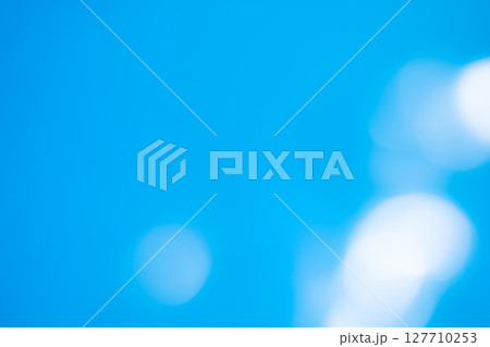 ブルー系キラキラ背景素材　(写真素材) 127710253