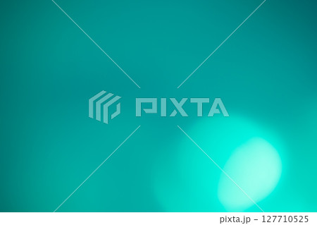 ディープグリーン系キラキラ背景素材　(写真素材) 127710525