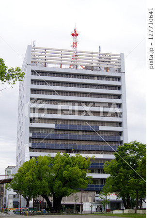 和歌山市役所の全景 127710641