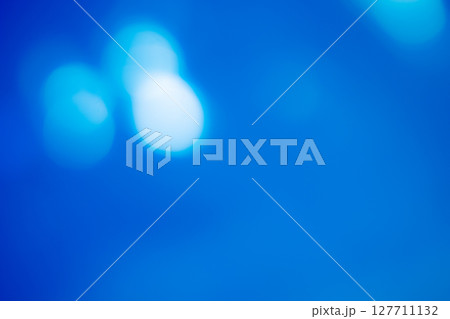 ディープブルー系キラキラ背景素材　(写真素材) 127711132